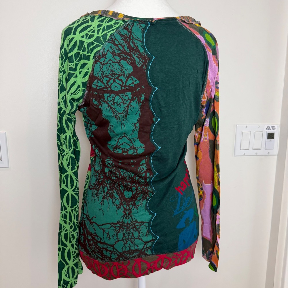 Desigual Patchwork Graphic Long Sleeve Top Green Multi Womens Medium Boho Shirt - Picture 2 of 13